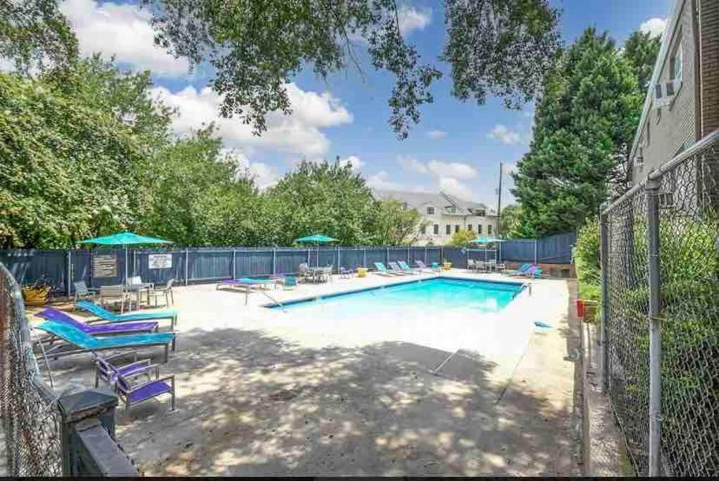 Bmw Suite King Bd,Wd, Fast Wifi Free Parking, Pool, Hospitals Atlanta Kültér fotó